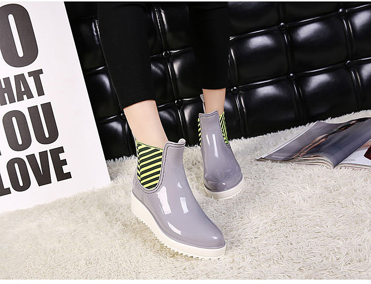 Chaussures en caoutchouc doux - Ref 931918 Image 39