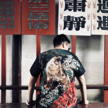 Three provinces and six summer heavy industry peony lion beast embroidery T-shirt men and women couples loose size national tide short sleeves