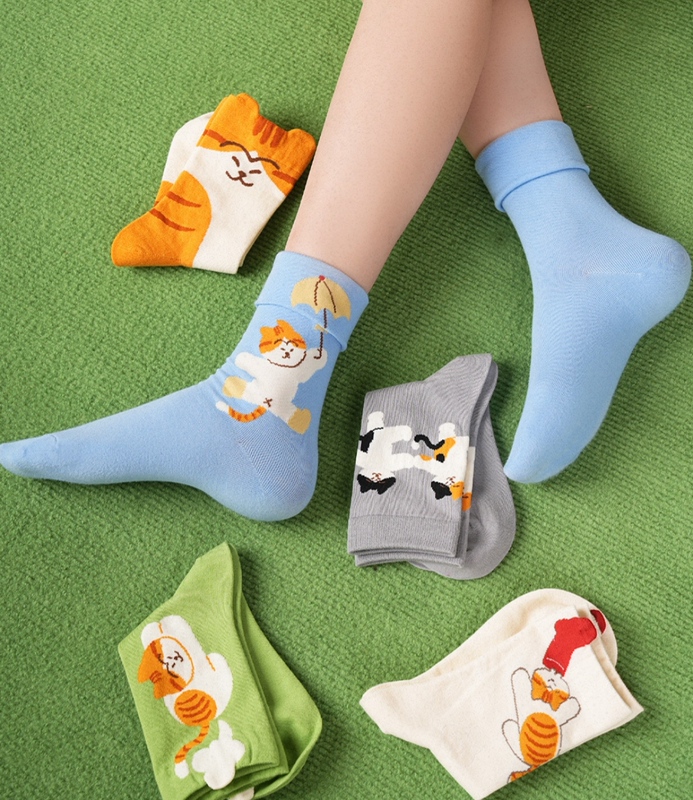 Spring and Summer Cotton Socks for Women, Happy Little Orange Cat Dopamine Irregular Cuff Short Socks, Cute Cartoon Cat Korean Style Spring and Summer Cotton Socks for Women, Happy Little Orange Cat Dopamine Irregular Cuff Short Socks, Cute Cartoon Cat Korean Style