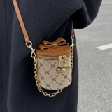 Небольшая сумка, модная сумка через плечо, демисезонная цепь, премиум класс, в западном стиле