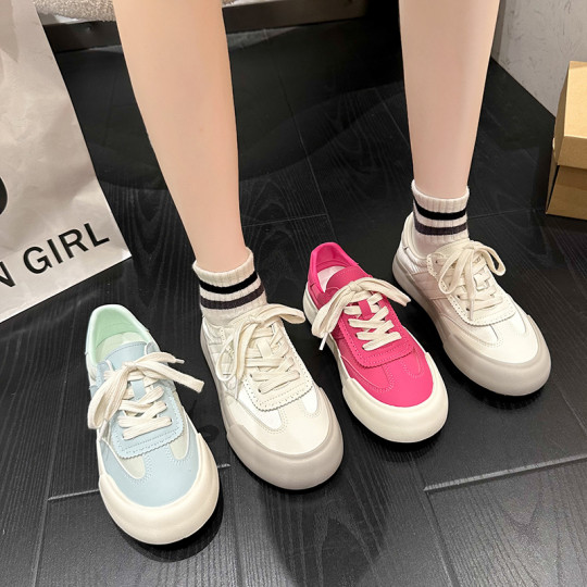 Women's Casual Sneakers, 2025 New Autumn Versatile Thick-Soled White Shoes, Popular Canvas Shoes