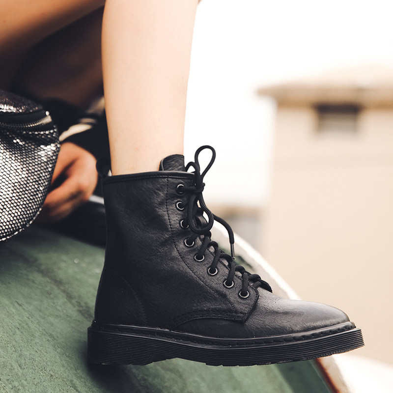 Martin Boots Female Tide Short Boots Inglent Wind in small and 2021 autumn and winter gush with eight holes genuine leather flat-bottomed boots