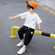 ngắn tay bộ mùa hè 2020 vừa mới lớn và trẻ em trẻ em hai mảnh thiết không khí đẹp trai giản dị Hàn Quốc phiên bản của quần áo triều.