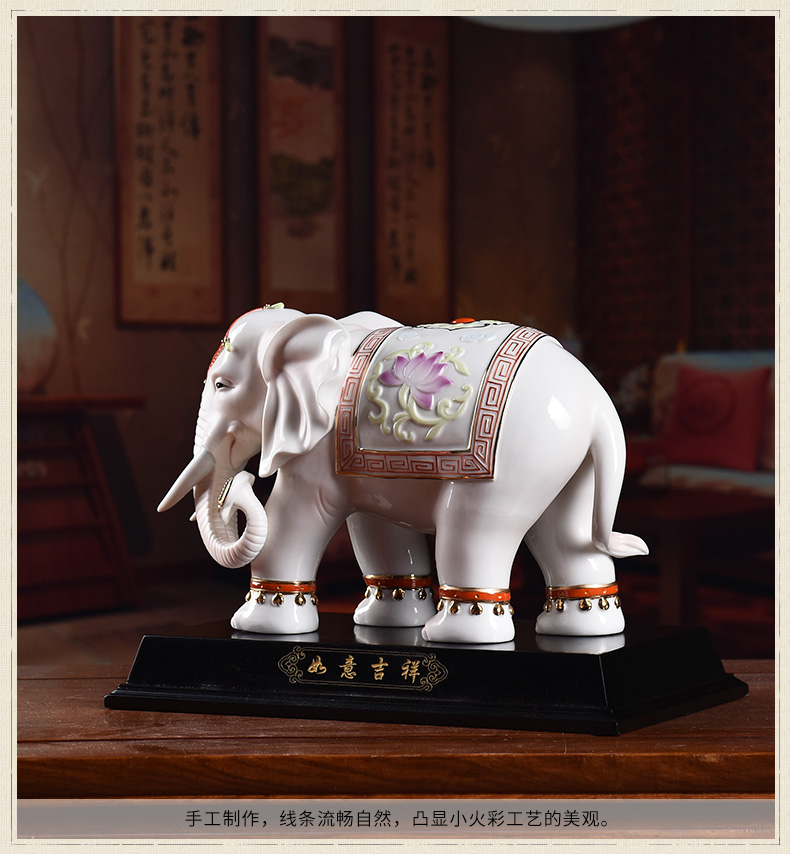 The east mud lucky elephant furnishing articles home sitting room decoration ceramics handicraft high - grade version into gifts