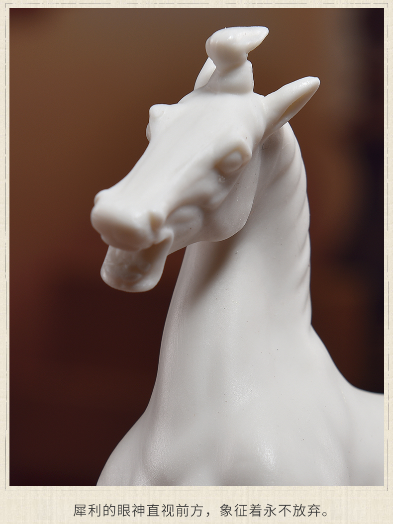 The east mud creative ceramic horse process small place office desktop rich ancient frame of I sitting room adornment
