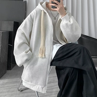 Белый цветочный серый