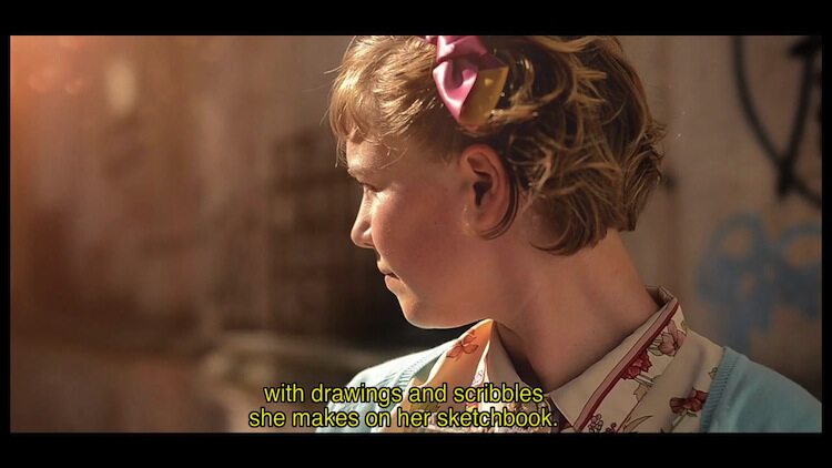 国外摄影师拍摄花絮视频制作人拍摄现场花絮素材女家庭幸福花絮