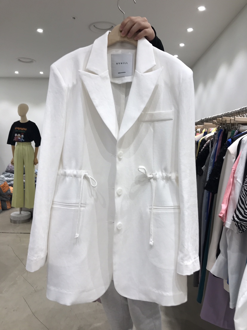 HYHILLL-P Korea Dongdaemun 2022 Spring new fashion Fashion Flipping Woman's Slim Medium Long Version Coat