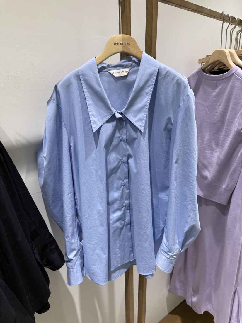 THE SAND SAND BEIGE Korea East gate 2022 Spring new turn-back ladies' shirt