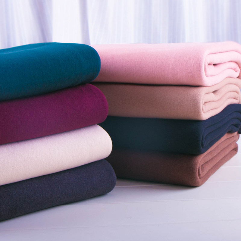 New type of double-sided Australian suede knitted fabric Advanced close-fitting clothing clothing fabric hand soft glutinous pro-skin four-sided elastic