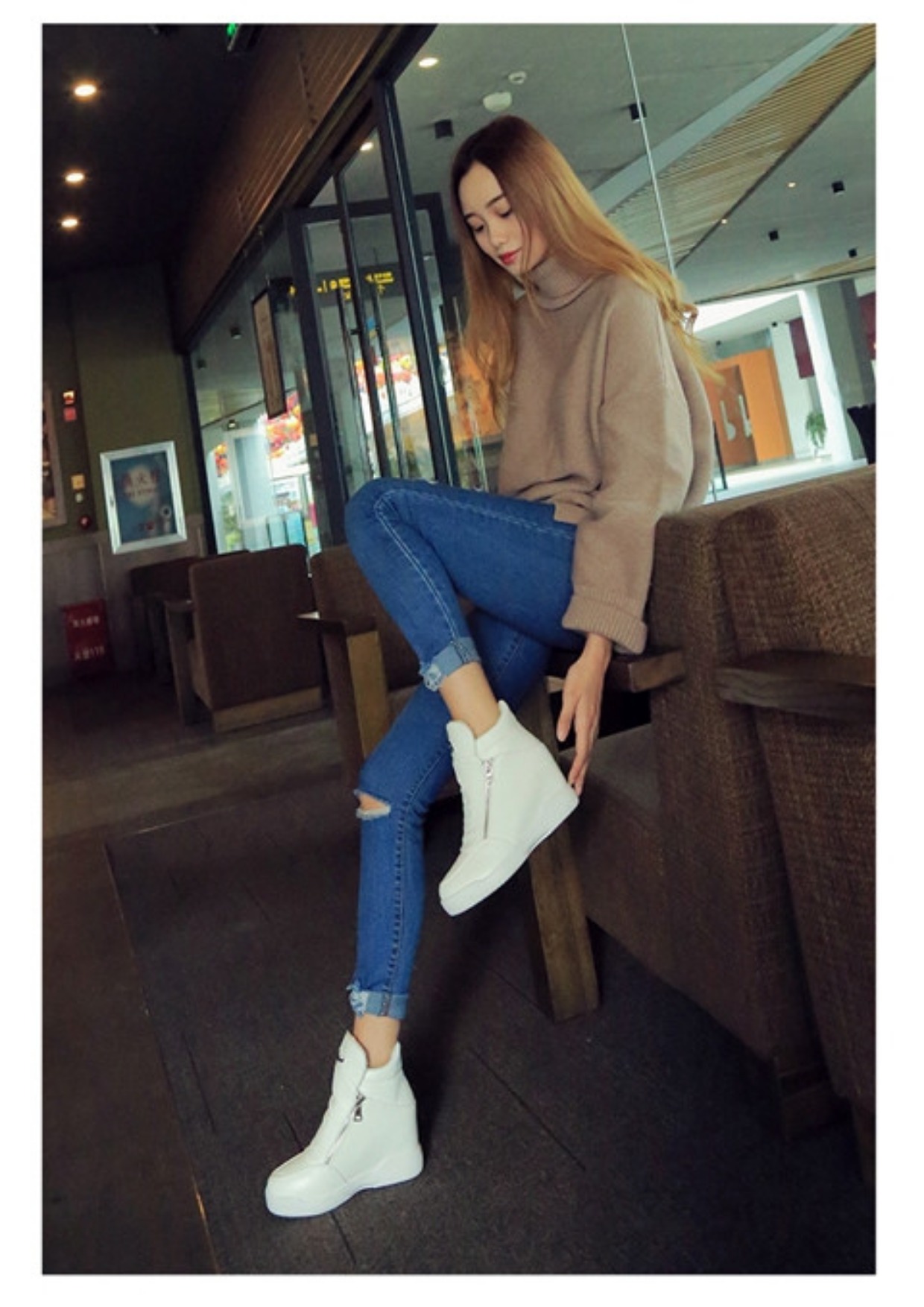 Mùa thu đông 2018 mới tăng độ dốc với một đôi giày nữ đế bệt thể thao giản dị bên dây kéo cao để giúp giày cotton giày the thao nữ hàng hiệu