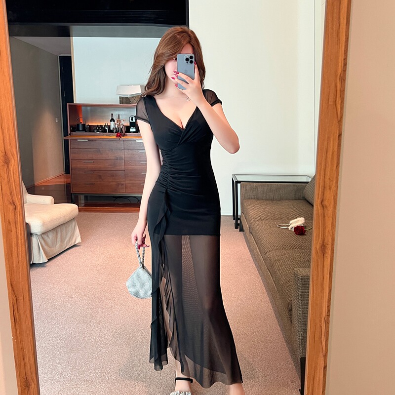 Sexy V-Neck Short-Sleeved Long Dress with Tassels and Mesh Splicing, Slit Dress for Nightclub Technicians and Beauticians to Wear to Work