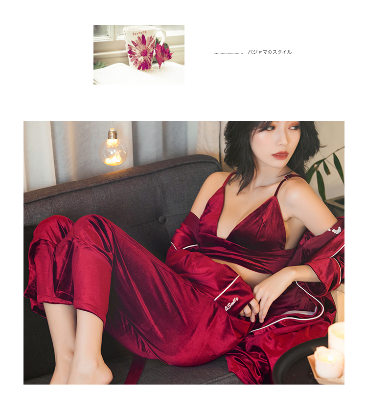 Bộ đồ ngủ nữ mùa thu và nhung vàng ba mảnh phiên bản Hàn Quốc của bộ đồ phục vụ gia đình phần mỏng Bộ đồ ngủ gợi cảm có thể mặc áo dài tay cho phụ nữ đồ bộ cho người 60 tuổi