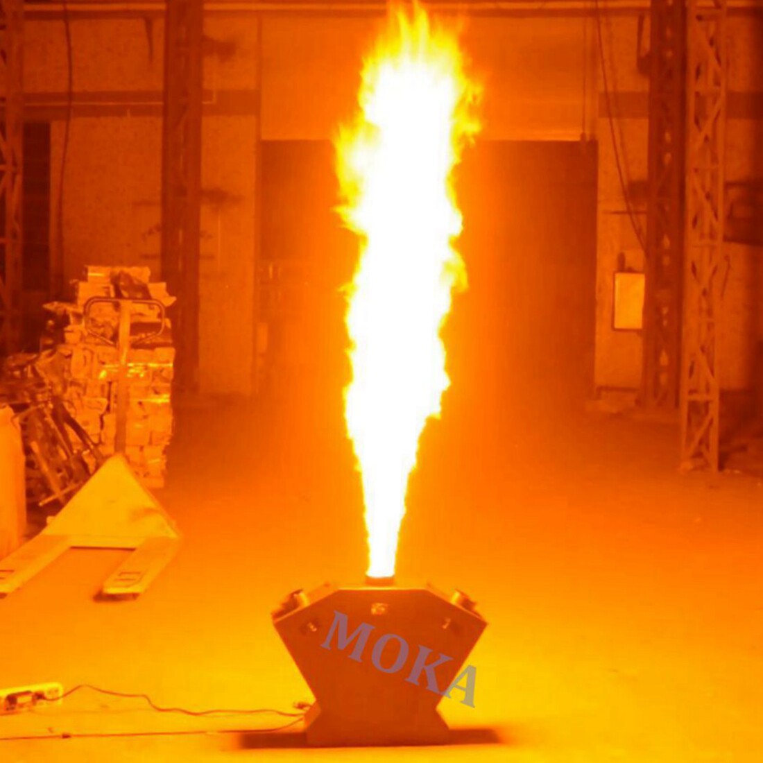 Pick up seven flamethrower three-head spray lighter stage special effects performance large-scale program special effects flamethrower nightclub interactive road