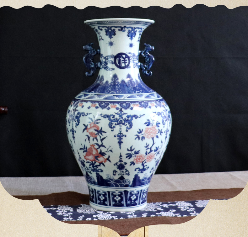 Landing a large blue and white porcelain vase archaize home sitting room flower adornment handicraft furnishing articles of jingdezhen ceramics