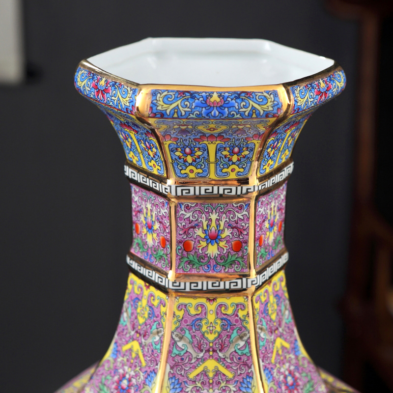 Jingdezhen ceramics antique vase imitation qianlong year classical furnishing articles flower arrangement sitting room adornment handicraft