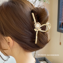 Temperament Sunflower Hair Clip Female Rear Brain Spoon Elegant Grip Clip Shark Clip Large Metal Clip Metal Clip Head Accessories Summer Advanced Sensation