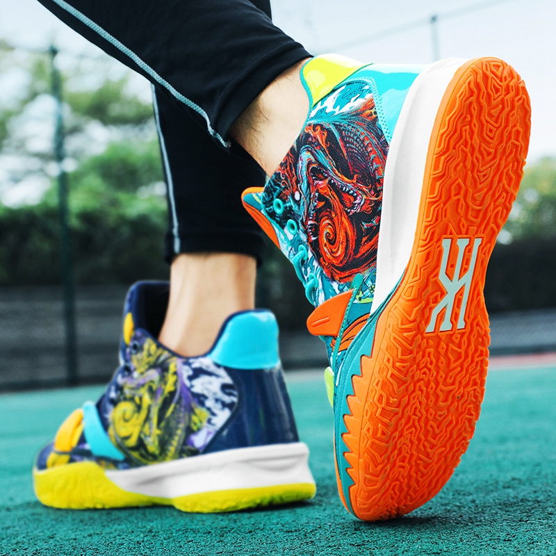 Friction Sound Irving Yuanyang Two-Color Breathable Mesh Basketball Shoes Graffiti Sports Shoes Summer Youth Trendy Shoes Friction Sound Irving Yuanyang Two-Color Breathable Mesh Basketball Shoes Graffiti Sports Shoes Summer Youth Trendy Shoes