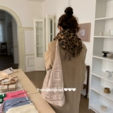 Леопардовый печатный шарф!Действительно легко соответствовать!Retro Leopard Print Brown действительно красивый!Утолщенный мягкий и клейкий шарф осенью и зимой