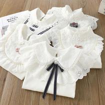 Girls white T-shirt tops childrens lapel pearl shirt medium and large children girls stand collar lace bottoming shirt