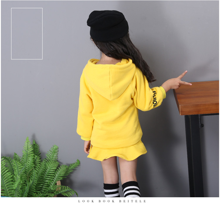 Áo len nữ bé gái đầm đầm cộng với nhung dày trẻ em công chúa nước ngoài mùa đông 2018 váy mới váy em bé
