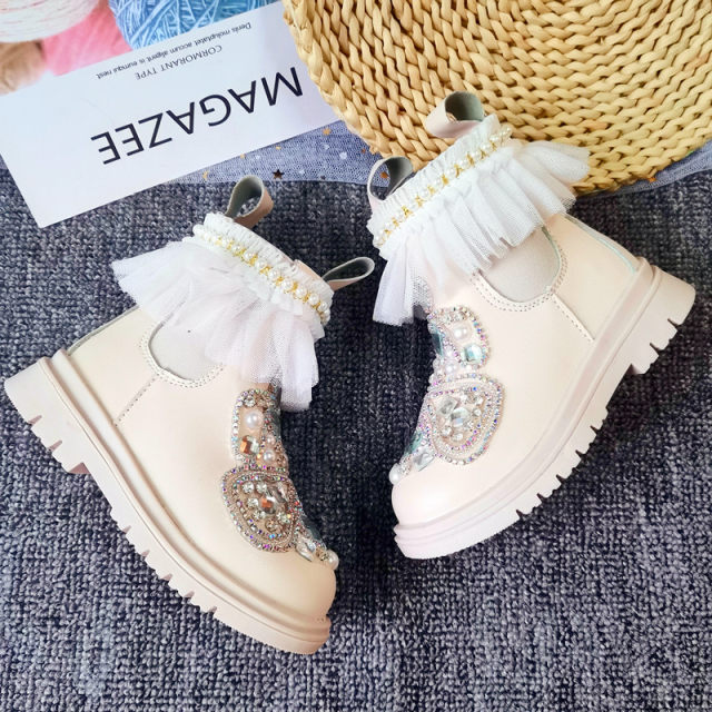 Children's lace lace retro rhinestone white martin boots 2021 autumn and winter plush leather shoes girls boots princess