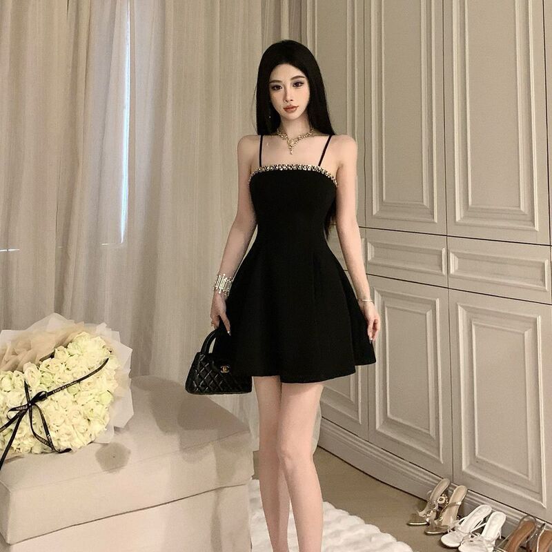 He Xiaoben's Elegant French-Style Black Evening Dress, Light Luxury, Sexy and Elegant, Beaded Strapless Slip Dress, Little Black Dress