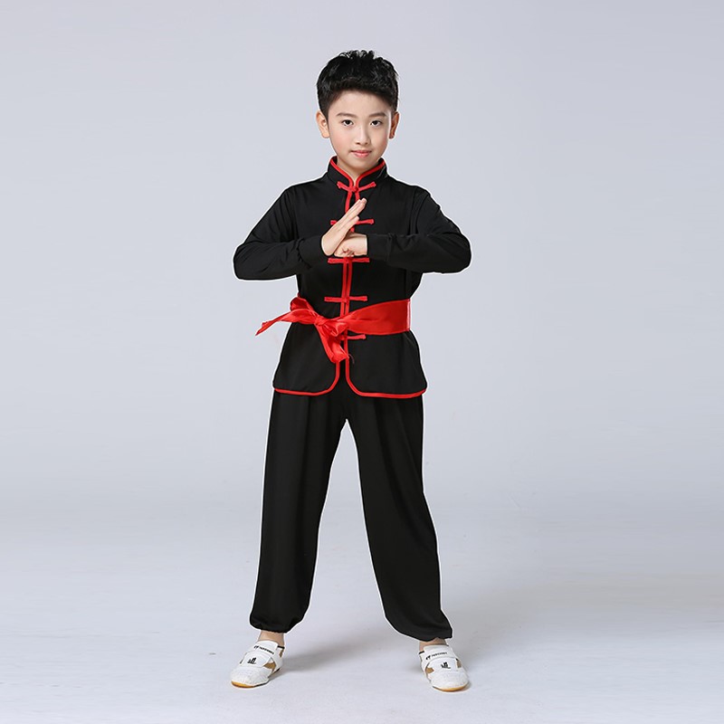 Giai đoạn Boy Mẫu giáo Summer Vàng Trung Quốc Kung Fu Cô gái satiating đào tạo thực hành võ thuật cho trẻ em