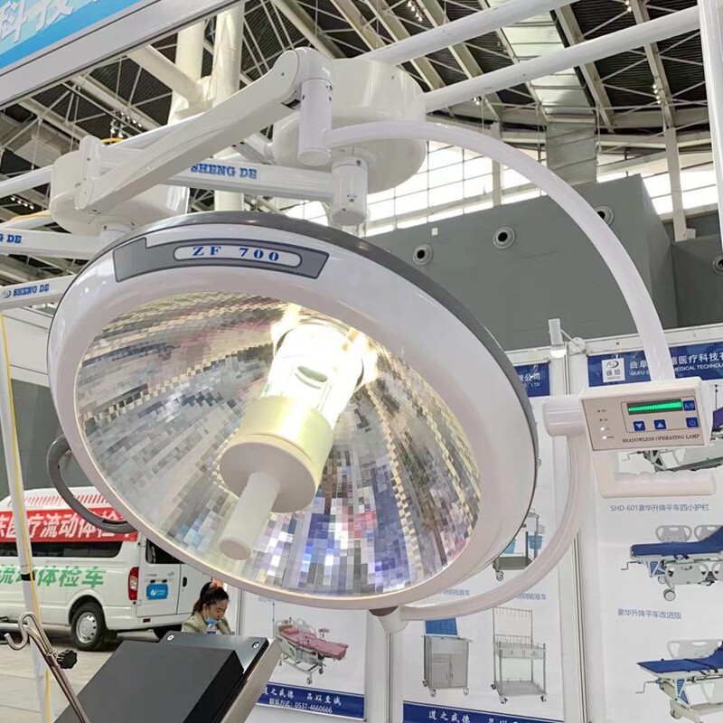 Hospital Surgery Astri Light Operating Room Surgery Light Medical Led Hanging Type Without Shadow Surgery Light Mobile No Shadow Lamp