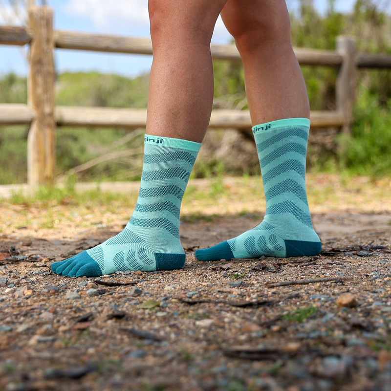 Injinji Five-Toe Socks Ultra Women's High Tube Thickened Marathon Trail Running Split-Toe Socks Breathable Comfortable Sports Socks