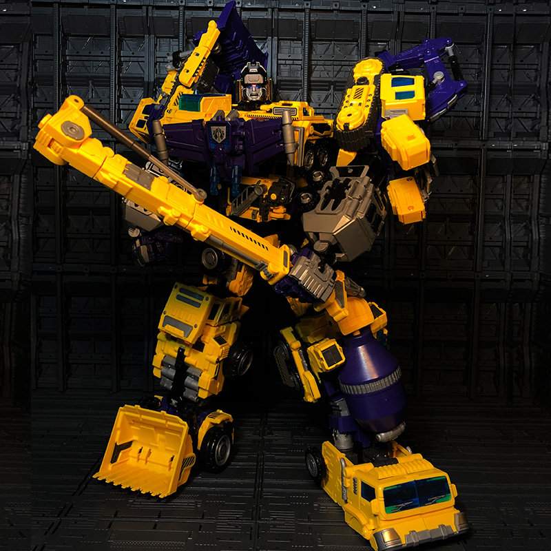 excavator transformer toy