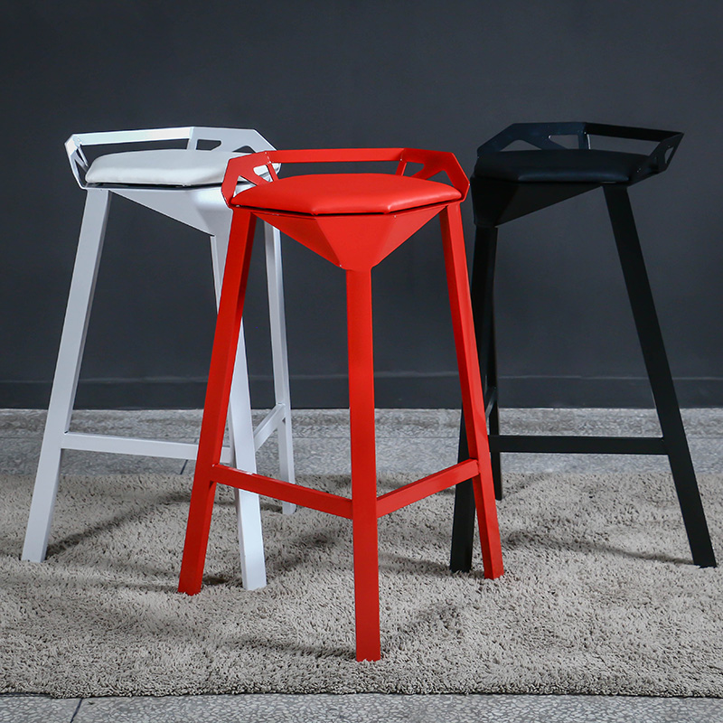 Modern minimal iron bar chair high footstool fashion creative leisure household with geometric retro bar chair stool