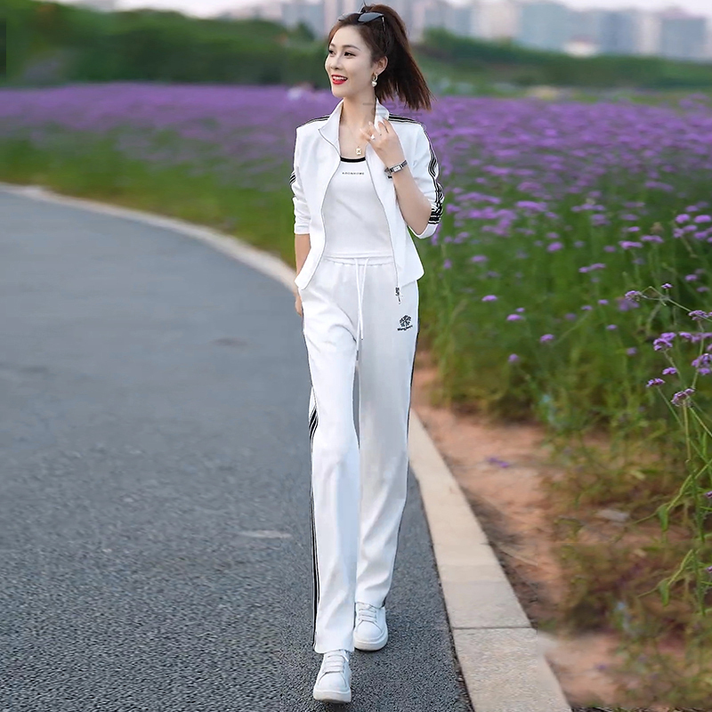 Casual Sports Suit for Women 2026 Spring and Autumn Fashionable and Trendy Age-Reducing Elegant Zipper Cardigan Wide-Leg Pants Three-Piece Set Casual Sports Suit for Women 2026 Spring and Autumn Fashionable and Trendy Age-Reducing Elegant Zipper Cardigan Wide-Leg Pants Three-Piece Set