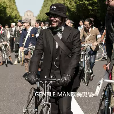 Winter European and American men's black slim wool suit suit suit British thick suit three-piece wedding