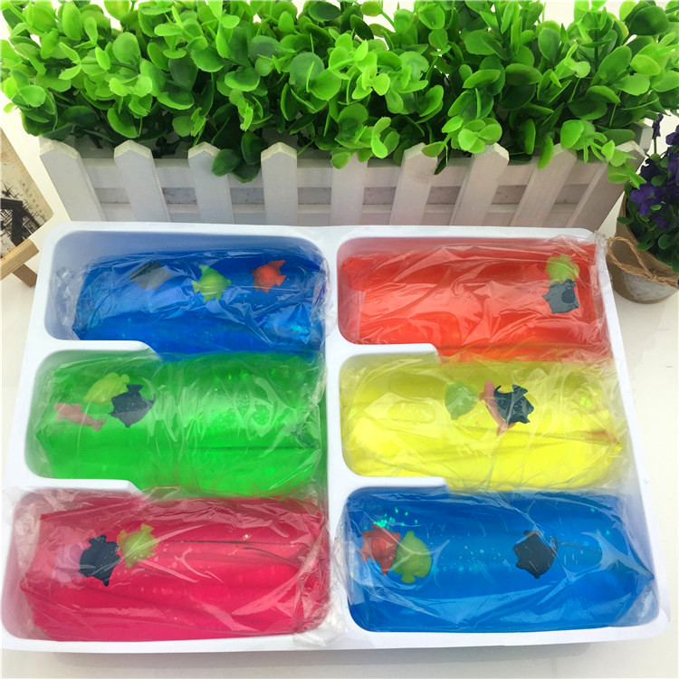 Children's Day can't catch water snake large vent water polo creative tricky toy props for the whole person to reduce pressure pinch