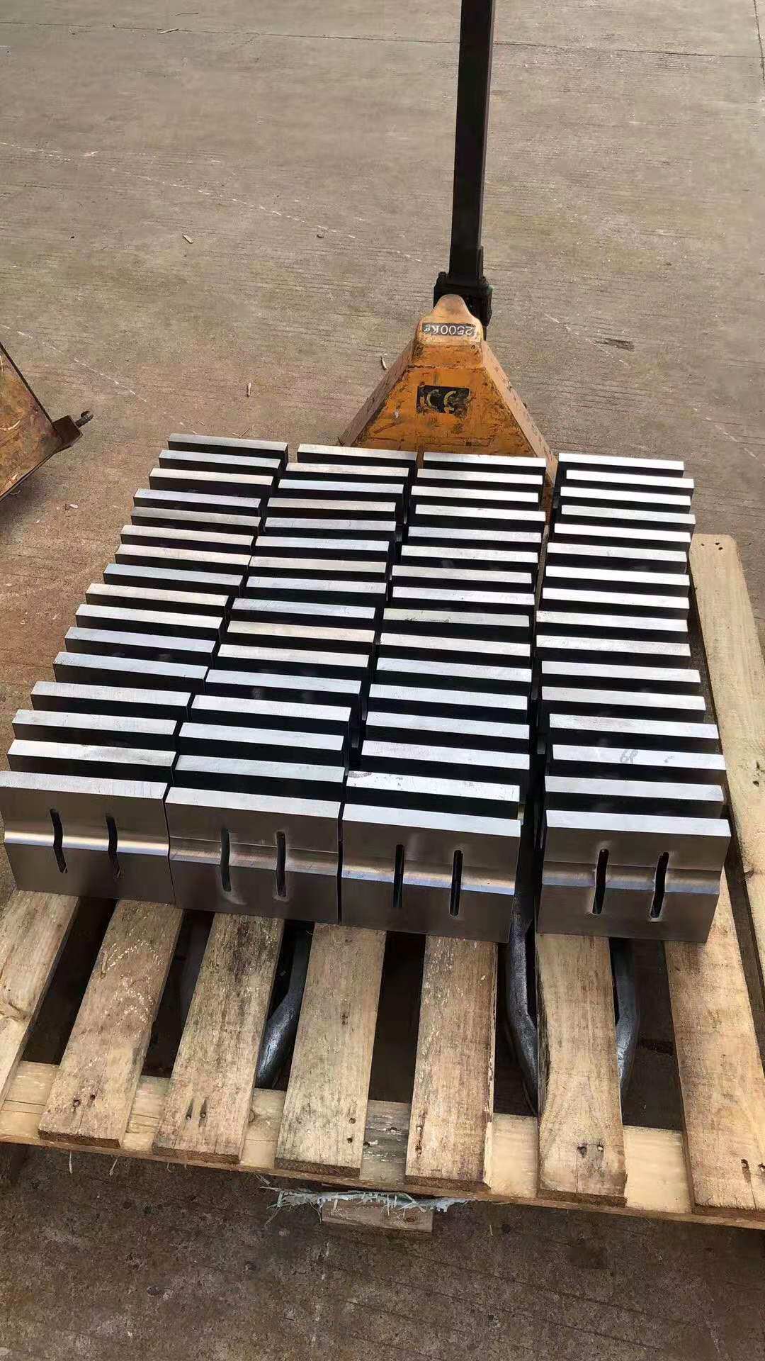 N95 mask machine ultrasonic mold welding head steel mold supporting equipment accessories 15K18K20K non-standard customization