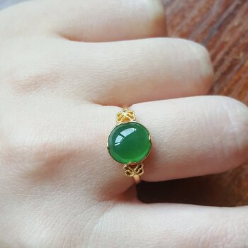 Natural burmese grade a jadeite ring ice jadeite