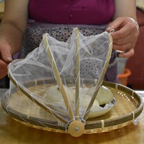 Bamboo-knitted anti-insect basket bamboo woven products anti-insect fly dust basket small steamed buns fruit dry goods drying containing basket finishing