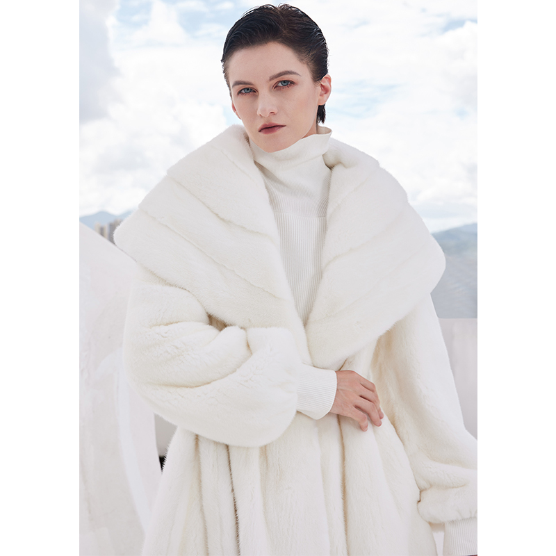 Xuebao Shijia Imported Mink Fur Coat for Women, Over-The-Knee Long Style, Natural Color, Fashionable, Age-Reducing, Whole Mink Fur Coat for Winter Xuebao Shijia Imported Mink Fur Coat for Women, Over-The-Knee Long Style, Natural Color, Fashionable, Age-Reducing, Whole Mink Fur Coat for Winter
