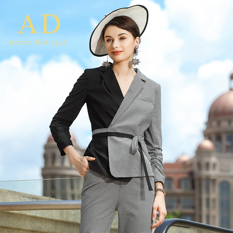 Tailleur femme - Ref 3244998 Image 3
