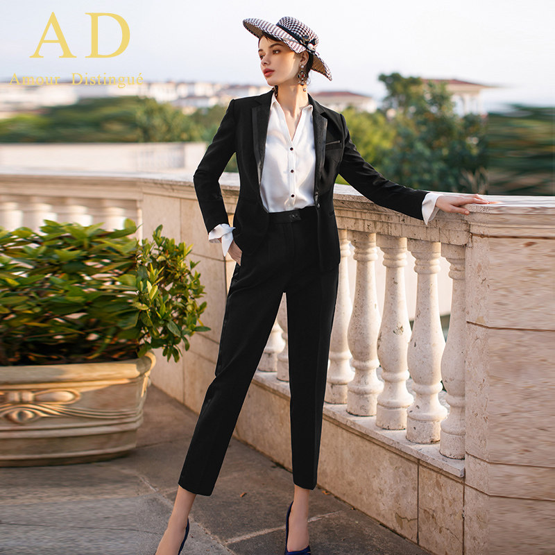 Tailleur femme - Ref 3242634 Image 5