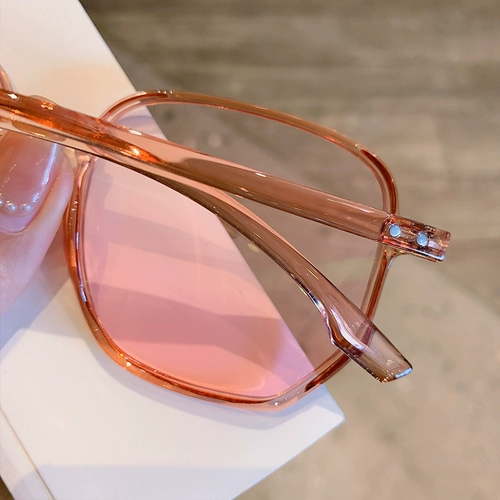 Румяна черная рама миопийские бокалы женщин могут быть оборудованы определенной корейской версией суперсветного лица, красная лицевая полигональная стойка для глаз