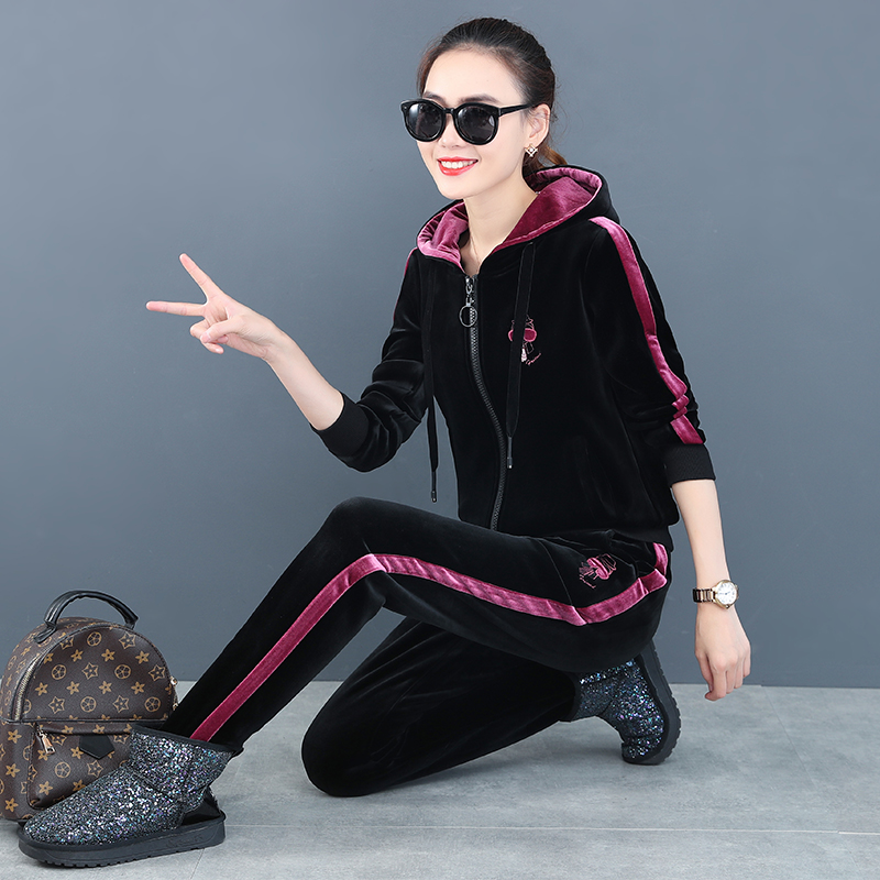 Tenue de loisirs femme - Ref 3238387 Image 1