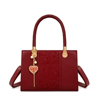 Красный бесплатный шелковый шарф+подарочный пакет