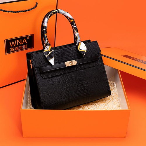 Вместительная и большая сумка для матери, крокодиловый принт, коллекция 2023, подарок на день рождения