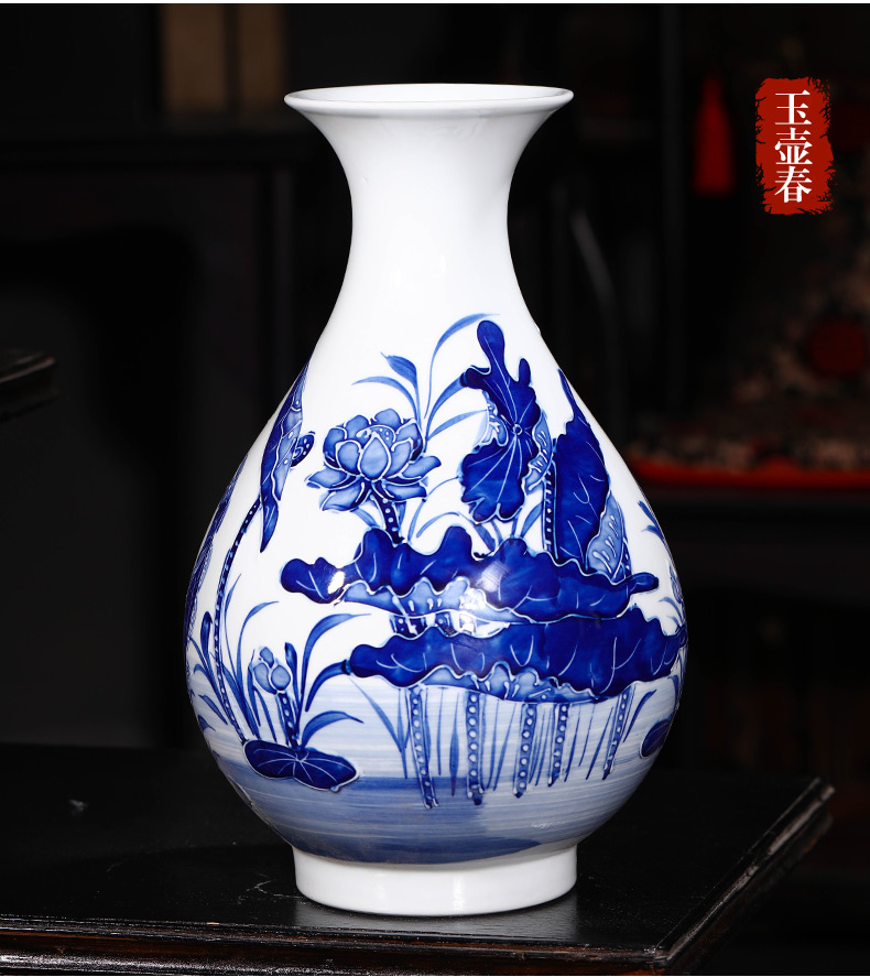 Jingdezhen ceramics hand - made lotus anaglyph blue and white porcelain vases, flower arrangement sitting room of the new Chinese style household adornment furnishing articles