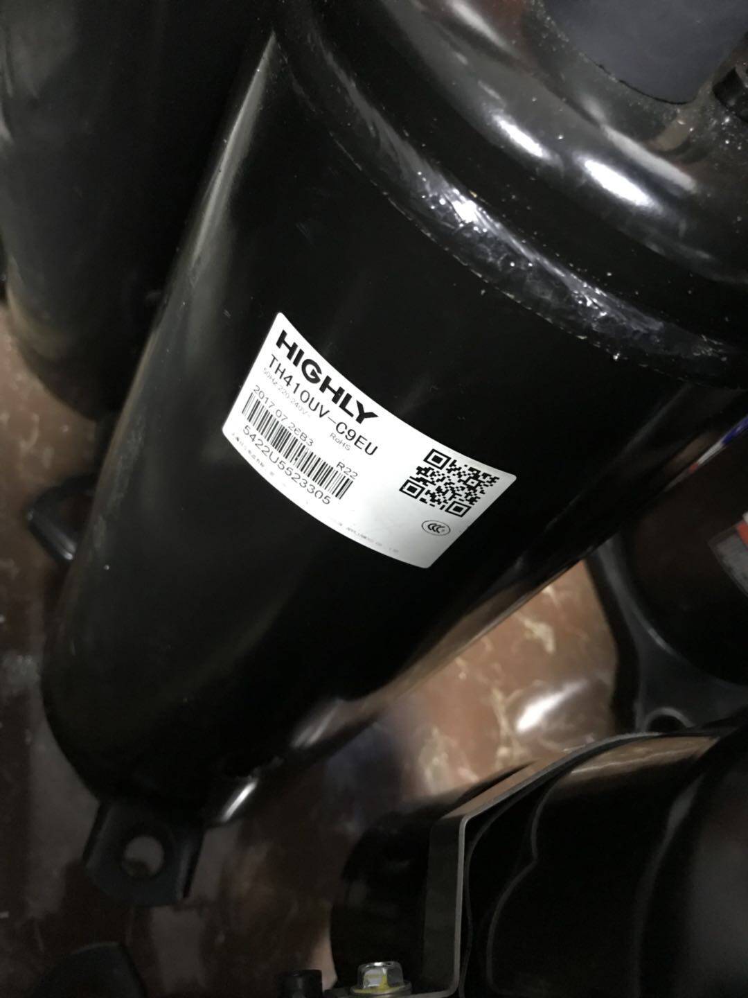 TH410UV-C9EU TH410HV RC original new 3 Hitachi air conditioning compressor TH460CV-C8CU