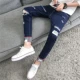 Mùa hè mỏng phần nam lỗ chín điểm quần jeans nam chân thon dài phiên bản Hàn Quốc hoang dã của xu hướng quần xuân hè