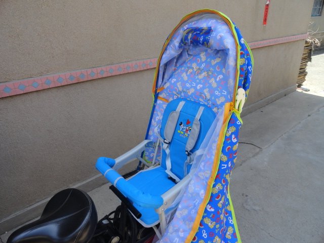 siège enfants pour vélo - Ref 2440249 Image 13