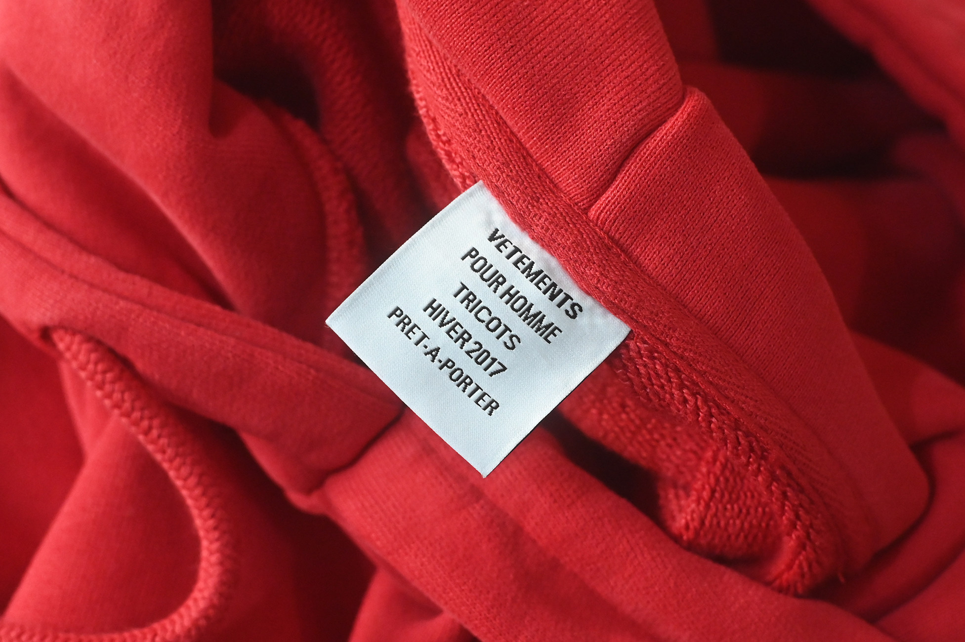 Red Metal Hoodie: Vet Seoul Exclusive Loose-Fit Sweatshirt - Product image 7